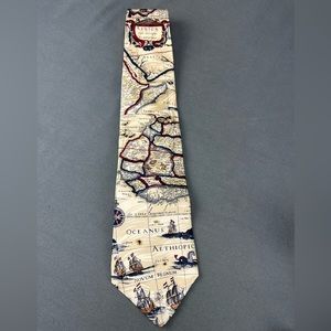 Men’s vintage Museum Artifacts tie